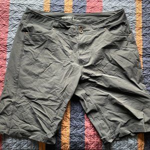 Co-op Cycles Mountain Shell Shorts - Men's, Size 38